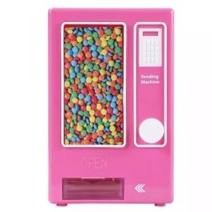 Target Bullseye's Playground Vending Machine Dry Food Dispenser Pink  NEW